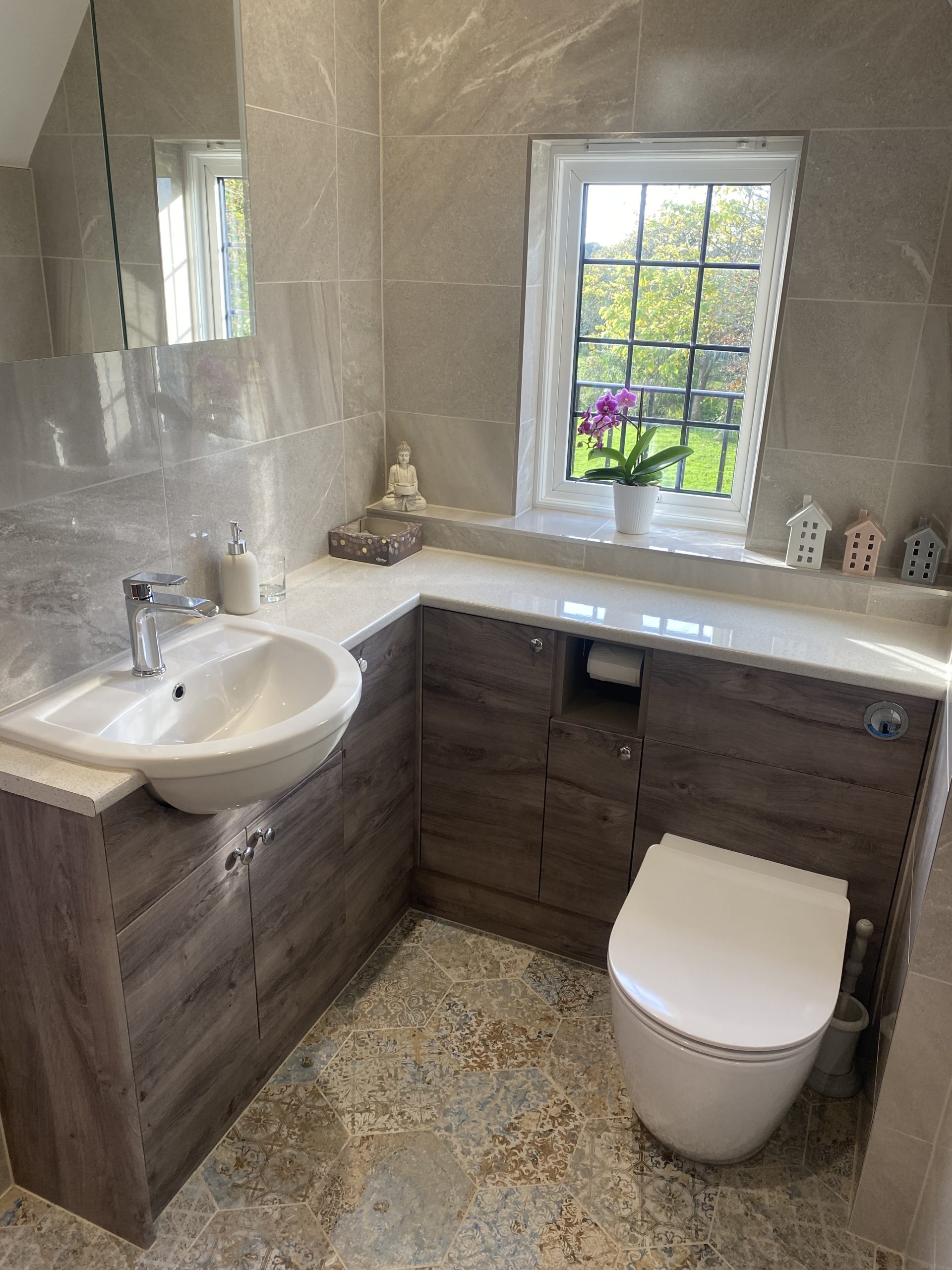 Residential - bathroom